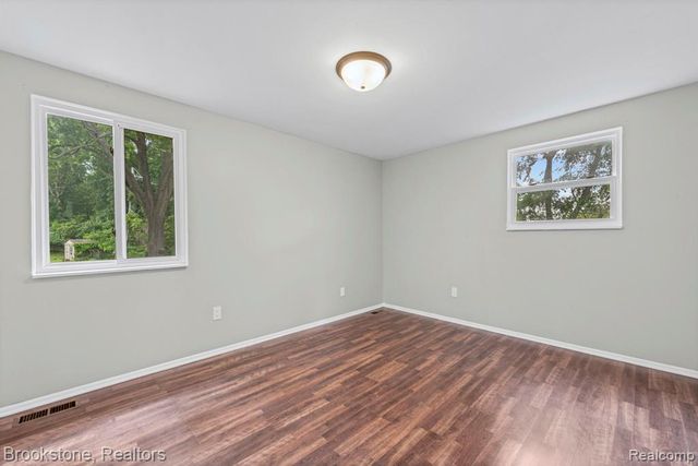5652 Tequesta Drive, West Bloomfield, MI 48323
