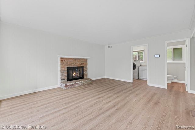 5652 Tequesta Drive, West Bloomfield, MI 48323
