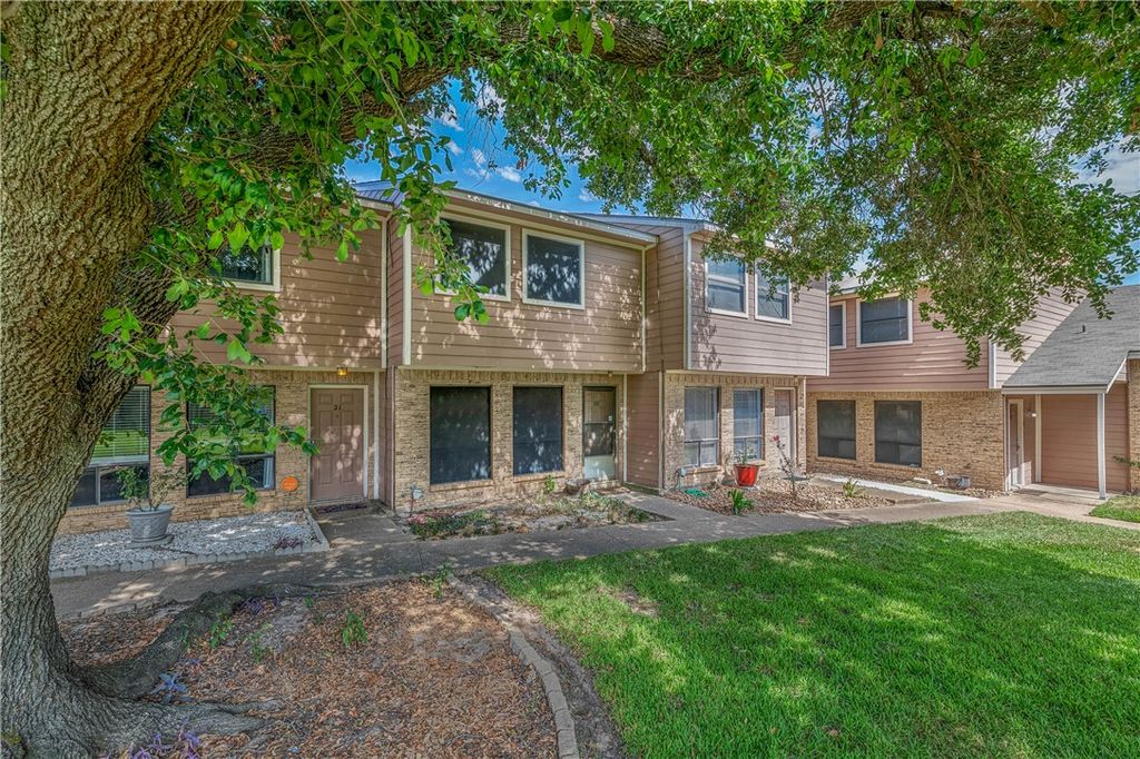 2807 Wildflower Drive 20, Bryan, TX 77802 — photo 2