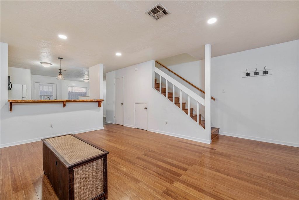 2807 Wildflower Drive 20, Bryan, TX 77802 — photo 5