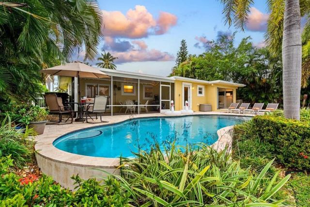 720 SE 5 Avenue, Pompano Beach, FL 33060