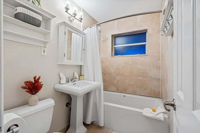 720 SE 5 Avenue, Pompano Beach, FL 33060