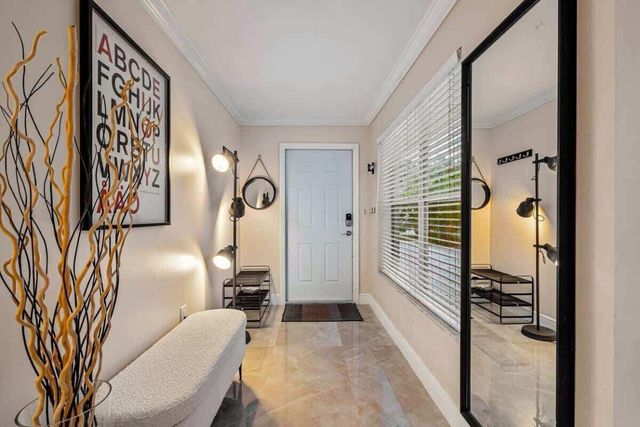 720 SE 5 Avenue, Pompano Beach, FL 33060