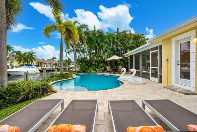 720 SE 5 Avenue, Pompano Beach, FL 33060