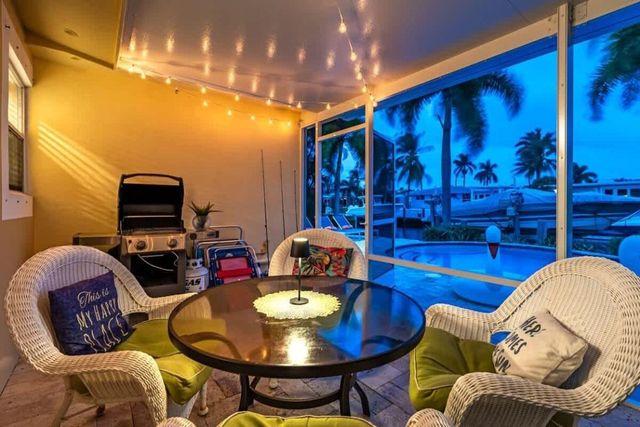 720 SE 5 Avenue, Pompano Beach, FL 33060