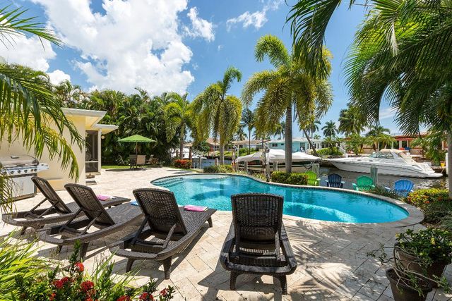 720 SE 5 Avenue, Pompano Beach, FL 33060