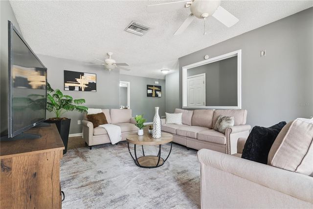 470 BONIFAY AVENUE, Orlando, FL 32825