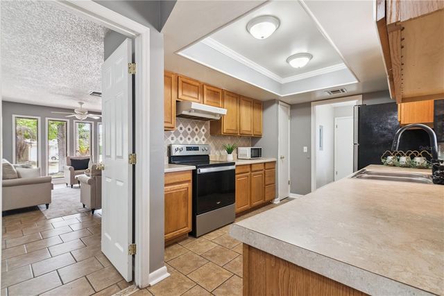 470 BONIFAY AVENUE, Orlando, FL 32825