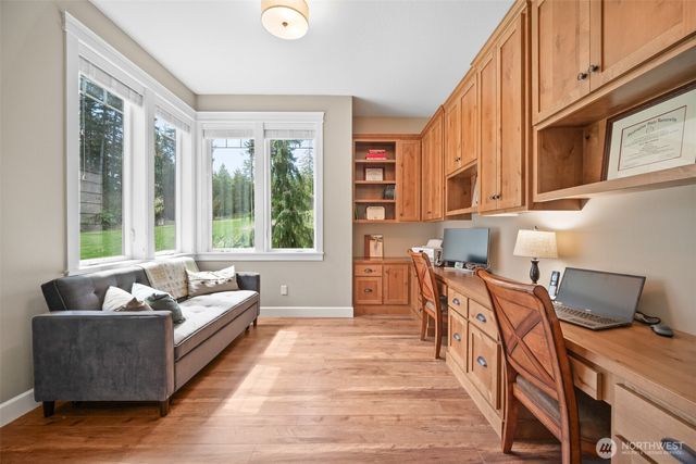 411 Five Peaks Drive, Kalama, WA 98625