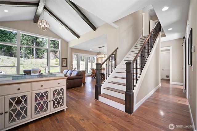 411 Five Peaks Drive, Kalama, WA 98625