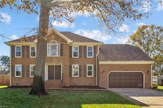 833 Copper Stone CIR, Chesapeake, VA 23320