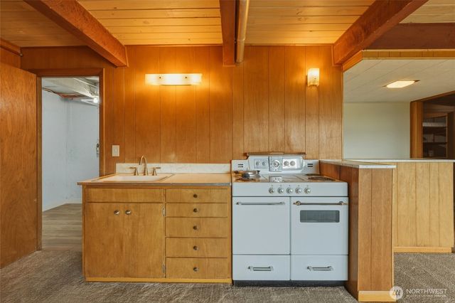 950 SE 12th Street, College Place, WA 99324