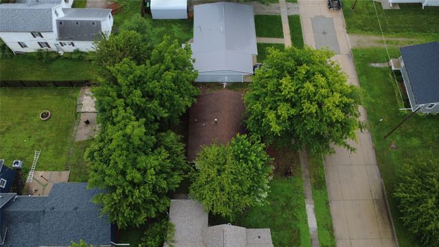 308 N Polk Street, Pleasantville, IA 50225