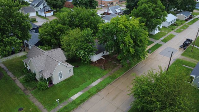 308 N Polk Street, Pleasantville, IA 50225