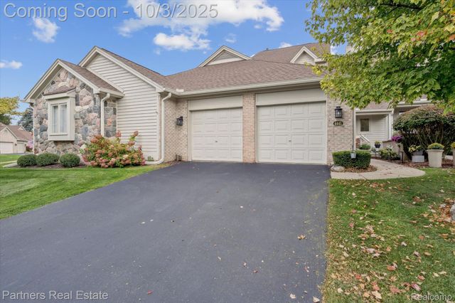 4441 GLEN EAGLES Court, Genoa Township, MI 48116