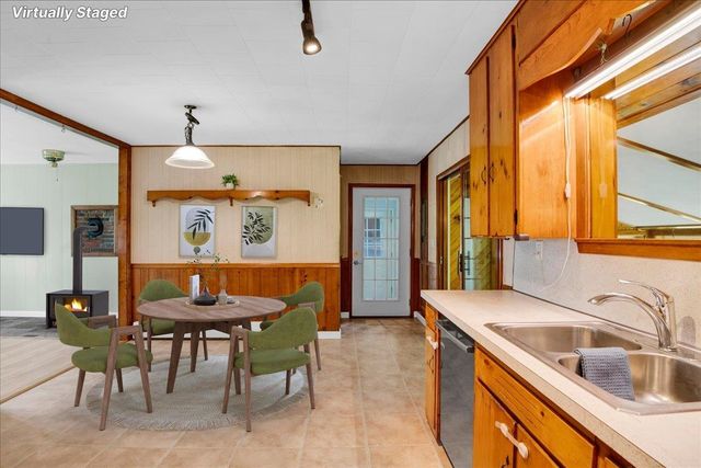 204 Lawrence Road, Richmond, VT 05477