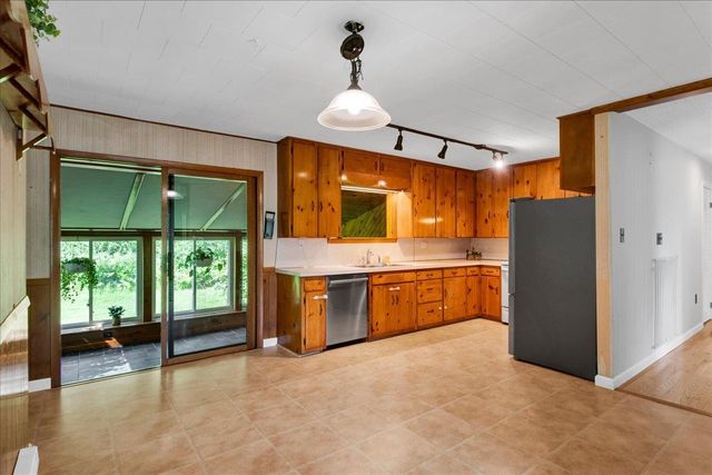 204 Lawrence Road, Richmond, VT 05477