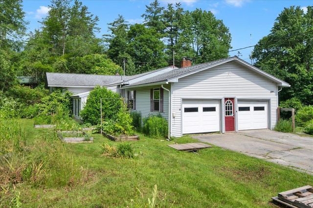 204 Lawrence Road, Richmond, VT 05477