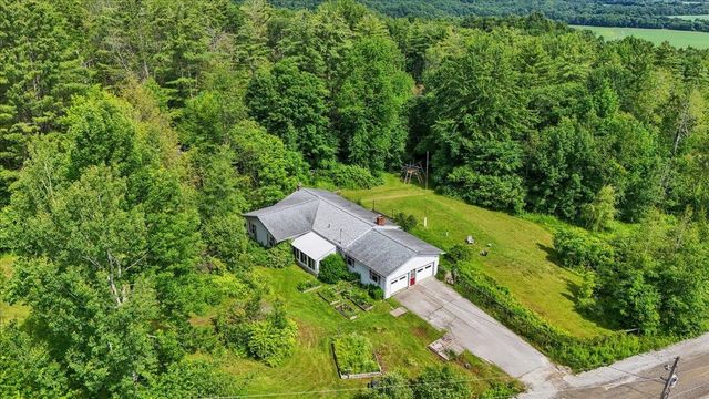 204 Lawrence Road, Richmond, VT 05477
