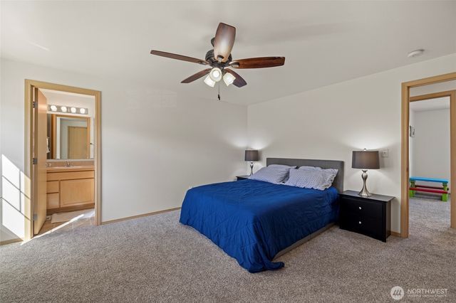 1240 Arrezo Drive, Sedro Woolley, WA 98284