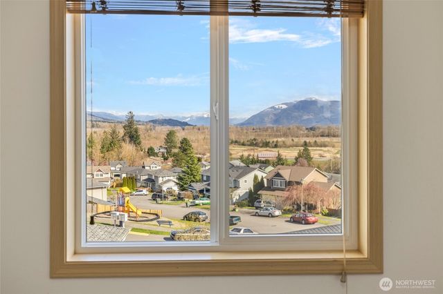 1240 Arrezo Drive, Sedro Woolley, WA 98284