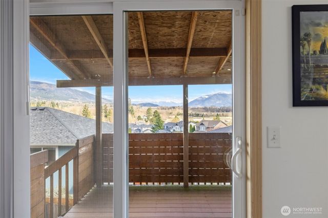 1240 Arrezo Drive, Sedro Woolley, WA 98284