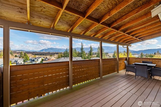 1240 Arrezo Drive, Sedro Woolley, WA 98284