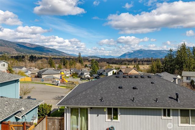 1240 Arrezo Drive, Sedro Woolley, WA 98284