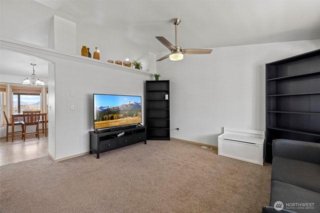 1240 Arrezo Drive, Sedro Woolley, WA 98284