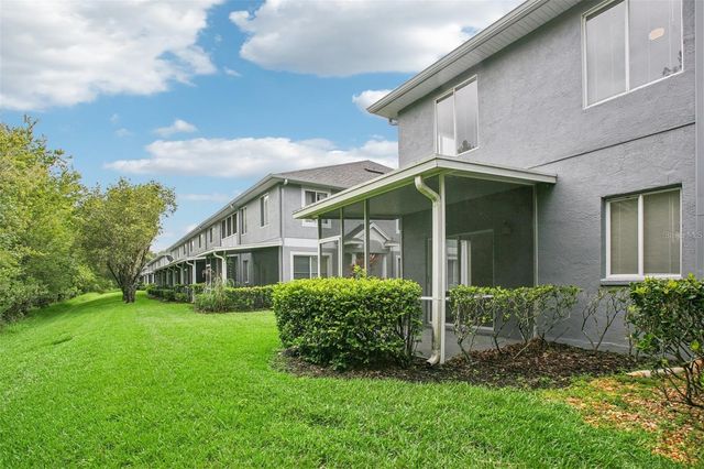 18181 PARADISE POINT DRIVE, Tampa, FL 33647