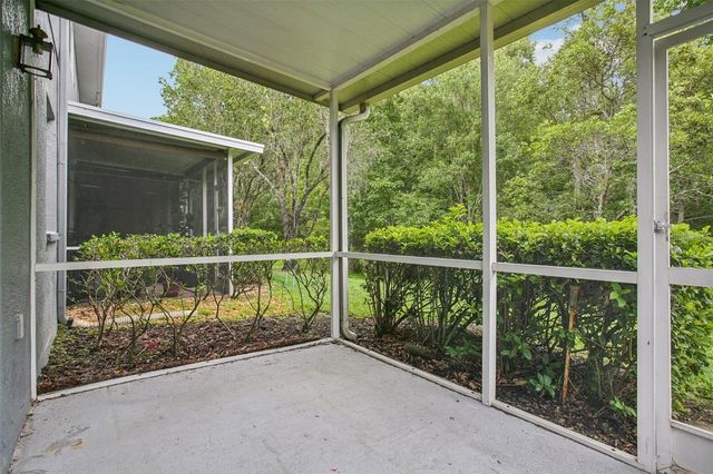 18181 PARADISE POINT DRIVE, Tampa, FL 33647