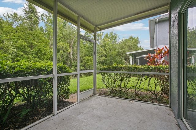 18181 PARADISE POINT DRIVE, Tampa, FL 33647
