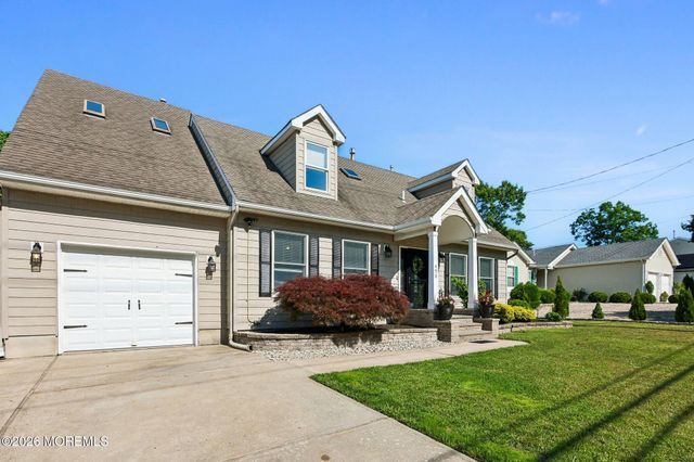 498 Nautilus Drive, Manahawkin, NJ 08050