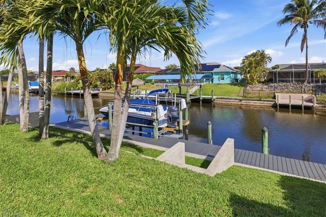 1201 SE 14th ST, Cape Coral, FL 33990