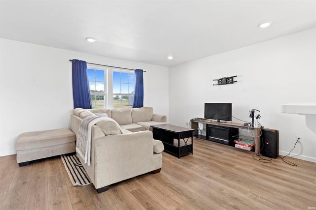 50705 Deer Crossing Trail, Elkhart, IN 46514