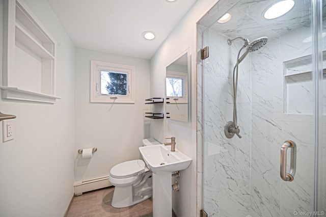 1663 Claas Avenue, Holbrook, NY 11741