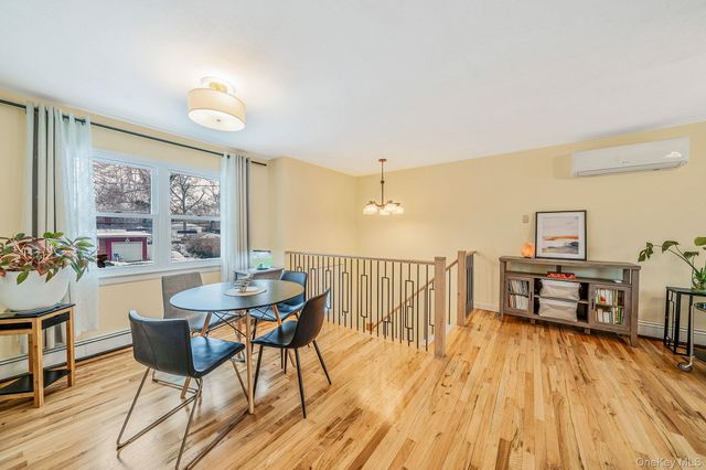 1663 Claas Avenue, Holbrook, NY 11741