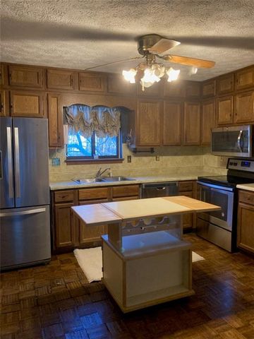 3315 Canterbury Trail, Rex, GA 30273