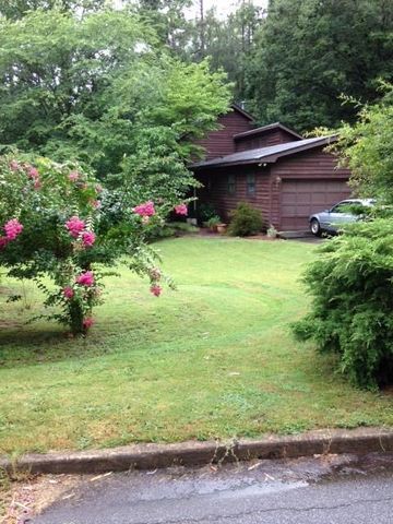 3315 Canterbury Trail, Rex, GA 30273