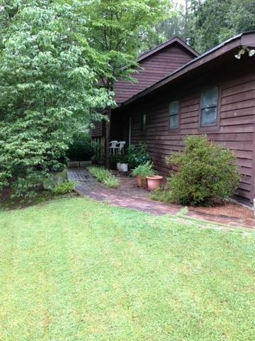 3315 Canterbury Trail, Rex, GA 30273