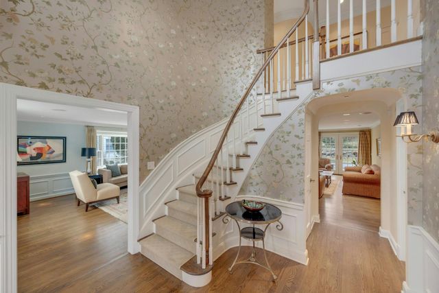 280 Beverly Road, Scarsdale, NY 10583