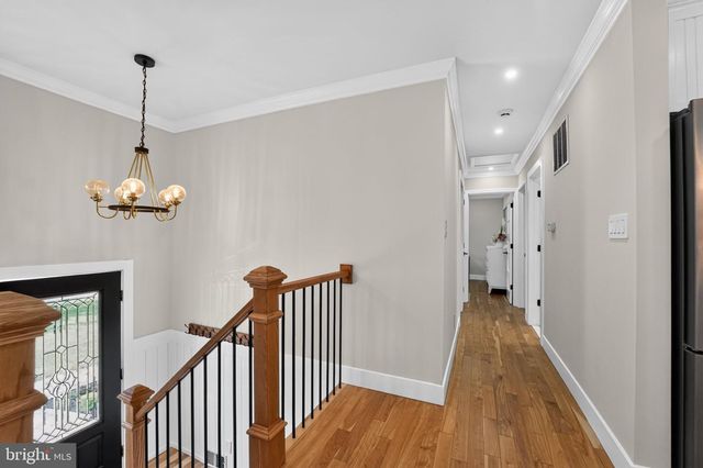 327 BEACH DR, Annapolis, MD 21403
