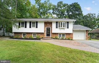 327 BEACH DR, Annapolis, MD 21403