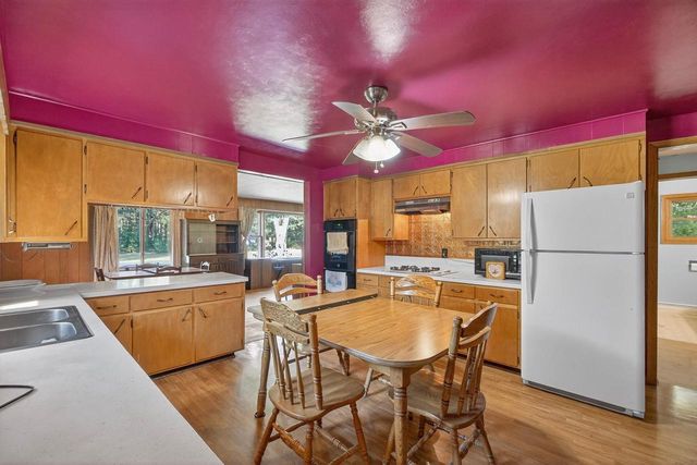 5640 HELKE ROAD, Wisconsin Rapids, WI 54494