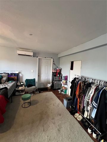 515 Golf Course Blvd, Opa-locka, FL 33054