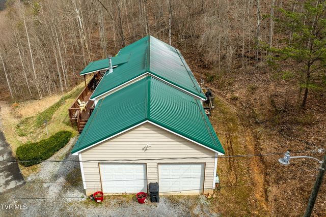 555 Butcher Valley Road, Rogersville, TN 37857
