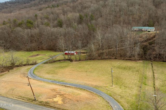 555 Butcher Valley Road, Rogersville, TN 37857