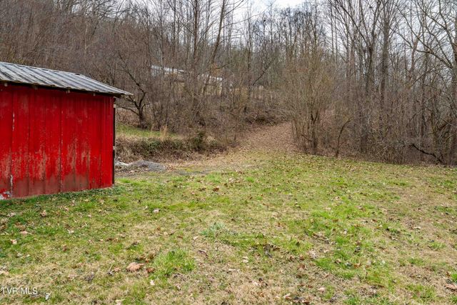 555 Butcher Valley Road, Rogersville, TN 37857