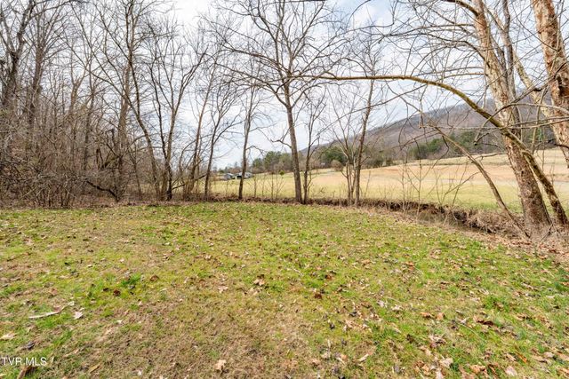 555 Butcher Valley Road, Rogersville, TN 37857