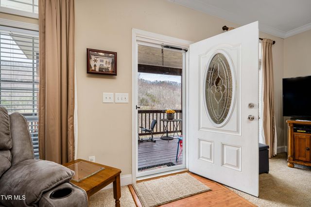 555 Butcher Valley Road, Rogersville, TN 37857